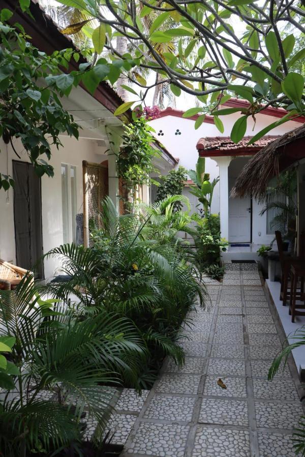Wombat'S B&B กีลีตราวางัน ภายนอก รูปภาพ