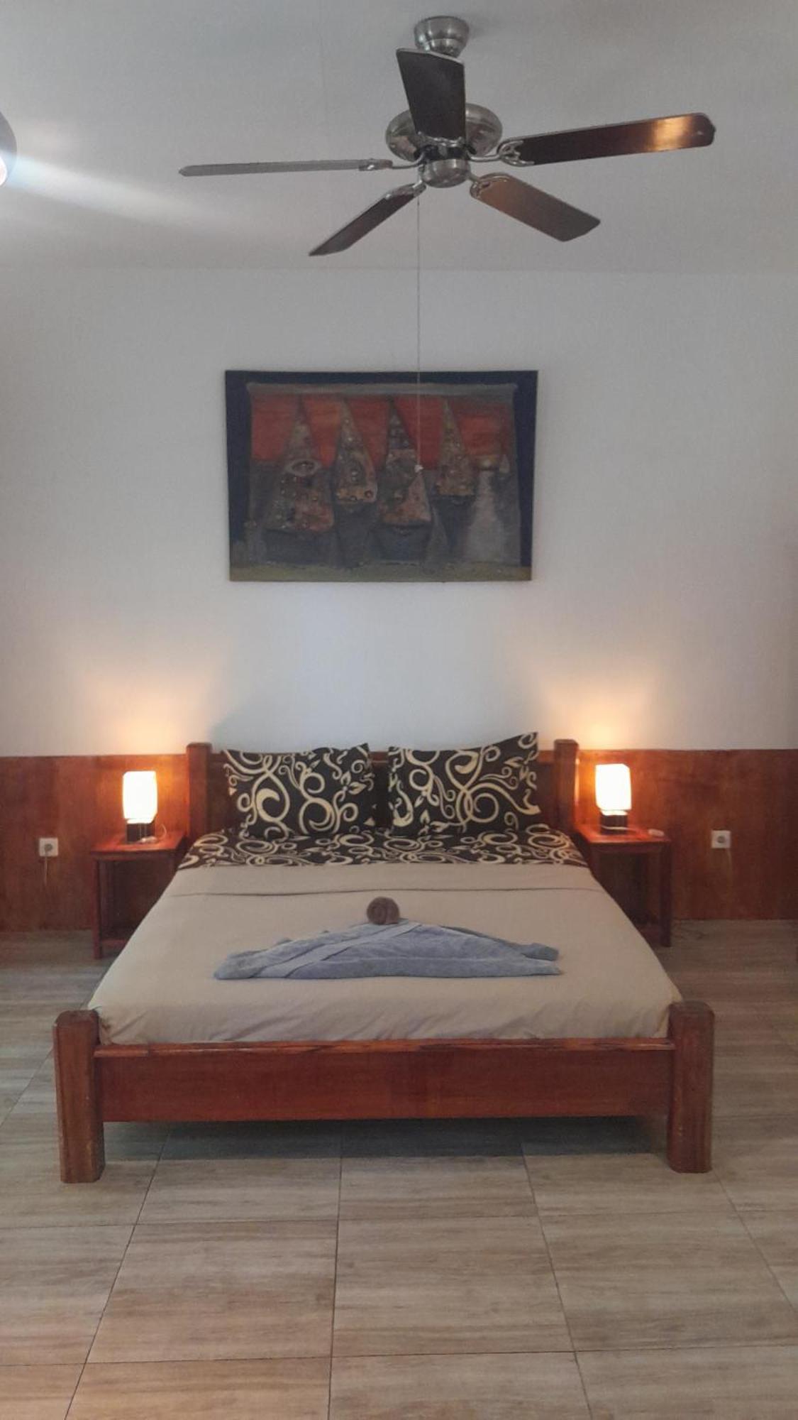 Wombat'S B&B กีลีตราวางัน ภายนอก รูปภาพ