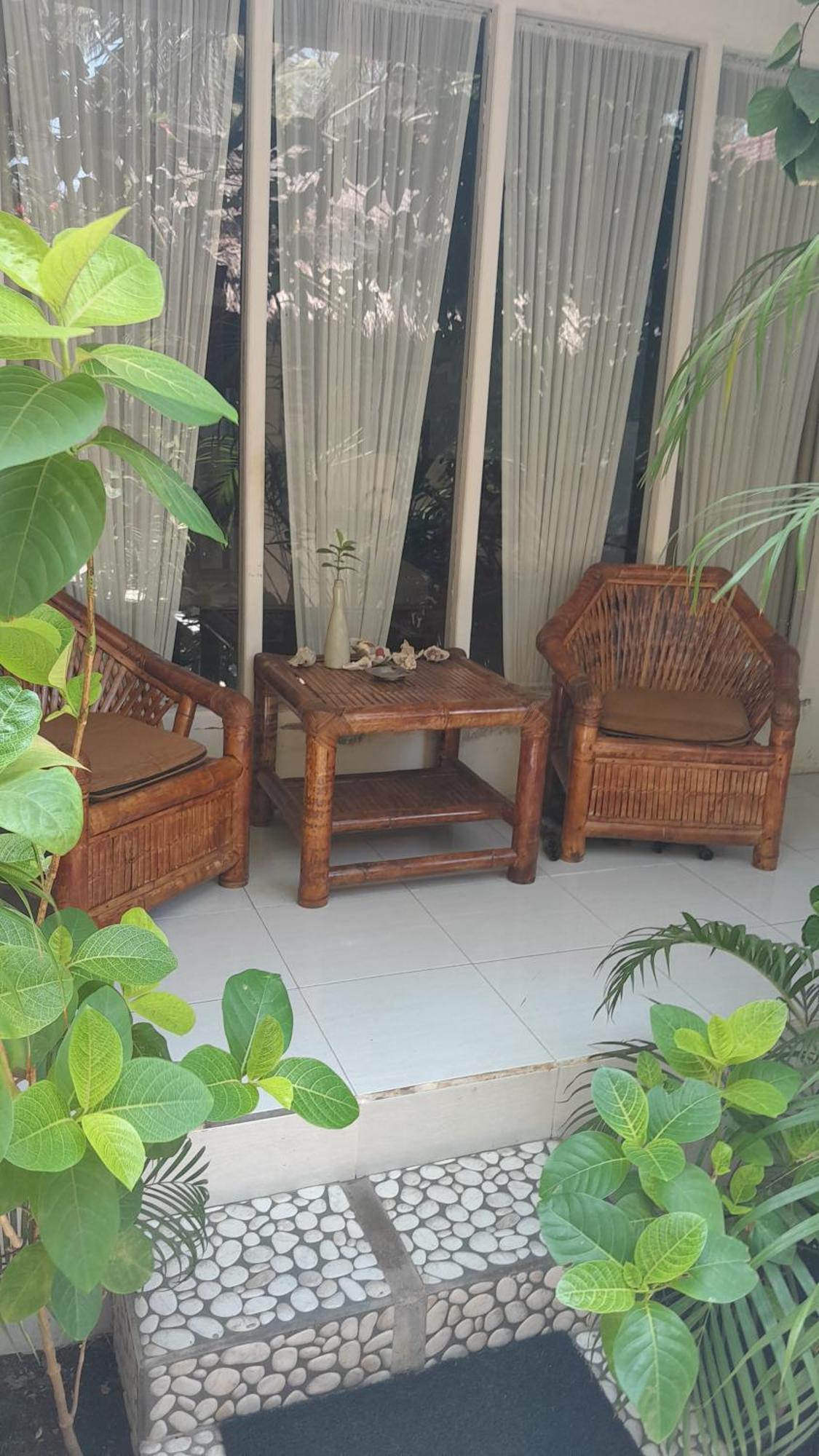 Wombat'S B&B กีลีตราวางัน ภายนอก รูปภาพ