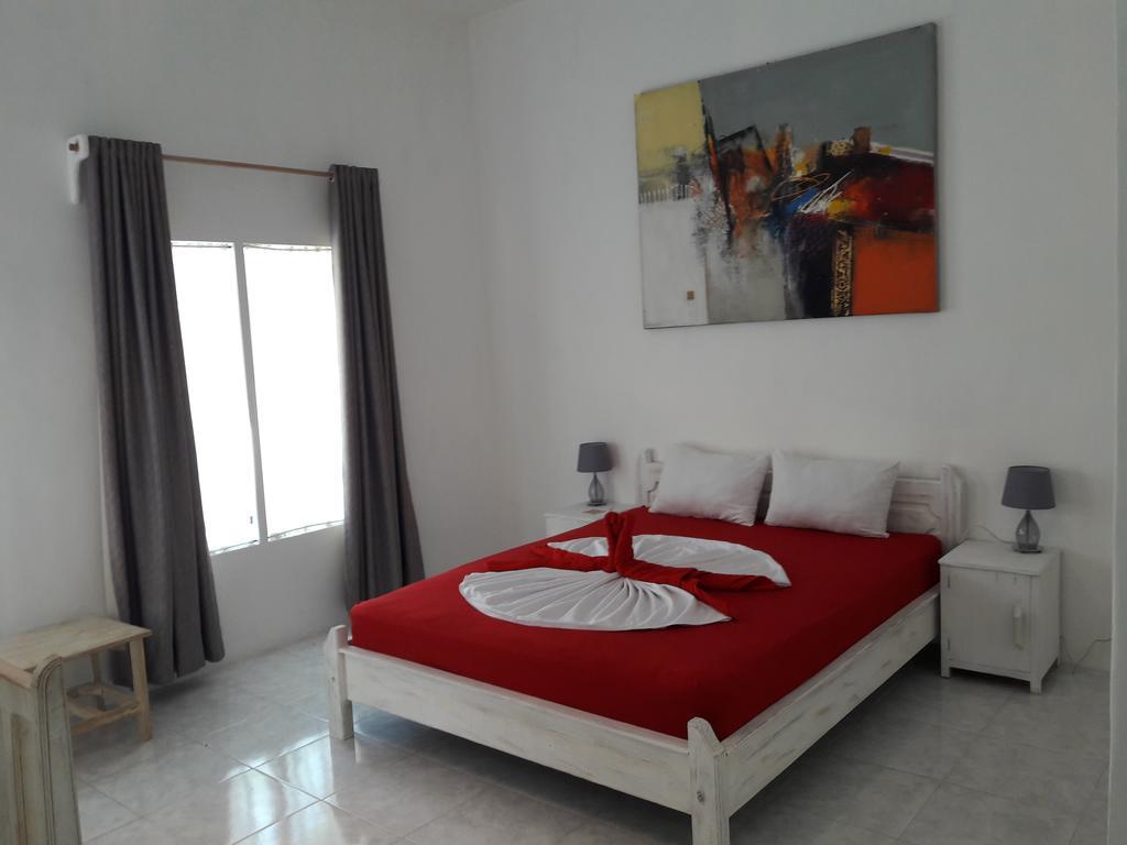 Wombat'S B&B กีลีตราวางัน ภายนอก รูปภาพ